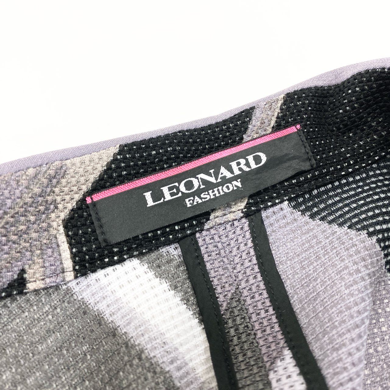 56j20 《極美品》 LEONARD レオナール 近年 メッシュ カンカン素材 ロングジャケット 薄手コート 羽織り 0331310 サイズ40 ブラック パープル レディースk02i