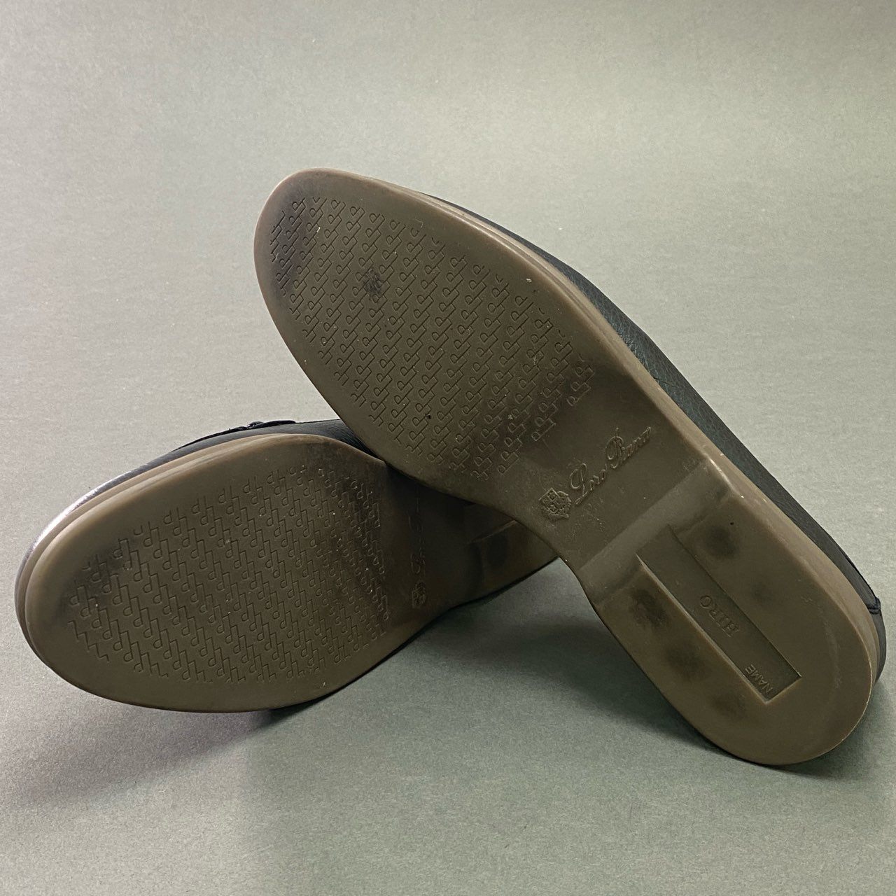 4c21 Loro Piana ロロピアーナ レザー スリッポン スニーカー 40 1/2 ダークグレー Leather シューズ イタリア製