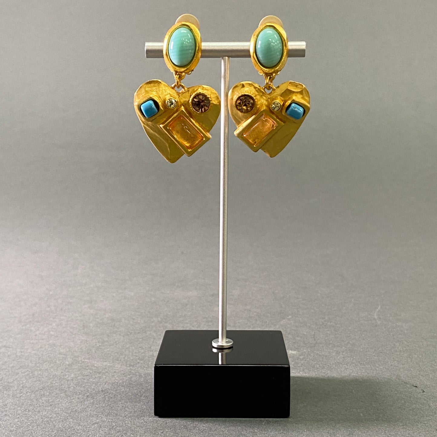 a24 Christian Lacroix クリスチャンラクロワ ラインストーン ハートモチーフ イアリング アクセサリー ゴールド