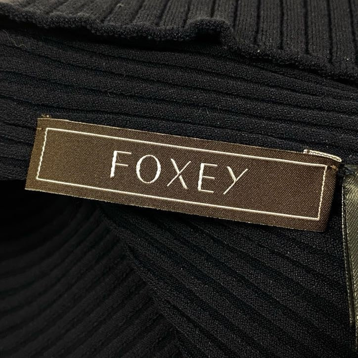 79g24 FOXEY BOUTIQUE フォクシーブティック ボートネック リブニット セーター Moon Light ロゴプレート 40 ネイビー レディース_