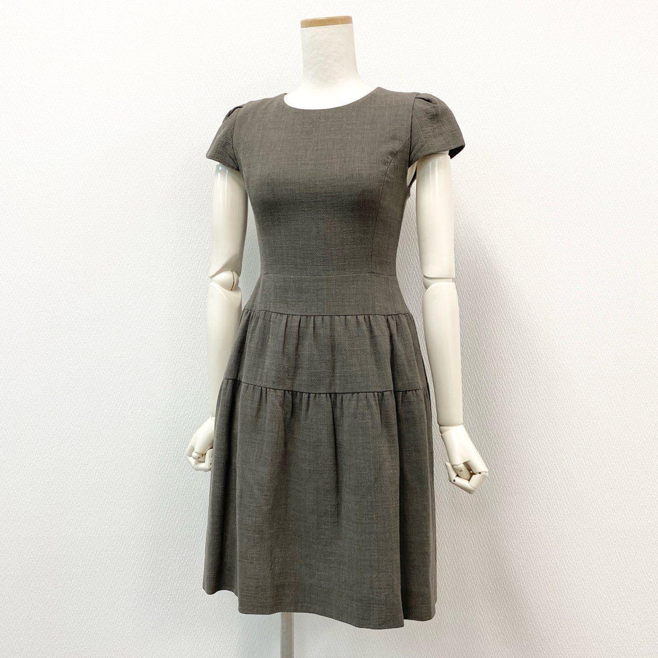36d7 《美品》 FOXEY フォクシー アガサクリスティ 半袖ワンピース 膝丈ワンピース 30618 サイズ38 ブラウン レディース 日本製