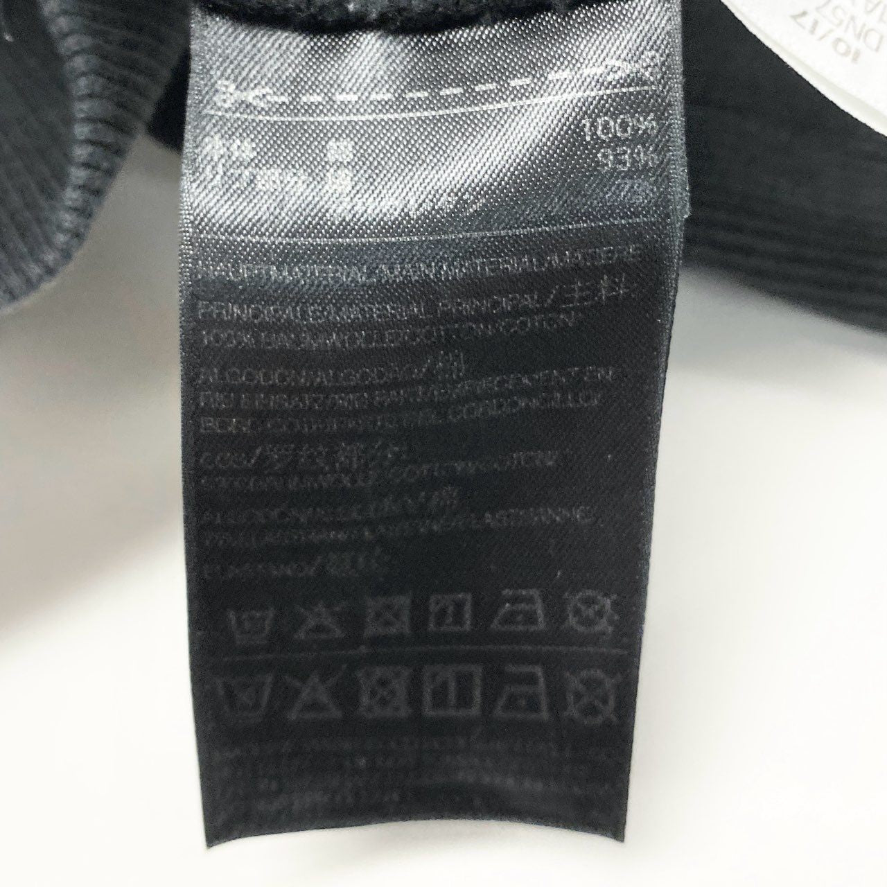 51h25 Y-3 ワイスリー ヨウジヤマモト Vネック プルオーバーパーカー フーディ バックプリント 大きいサイズ XXLサイズ ブラック コットン メンズo07t