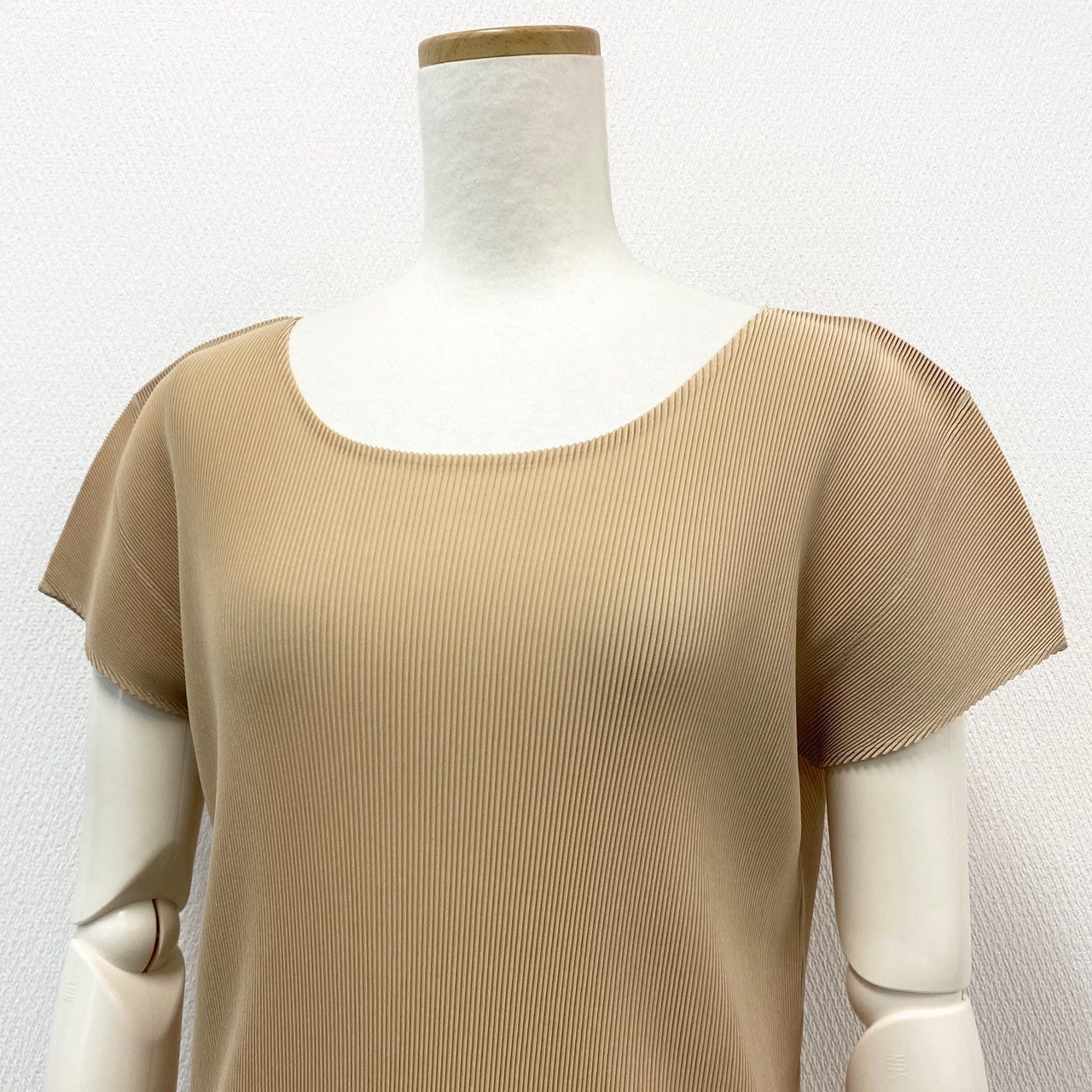 37a16 PLEATS PLEASE プリーツプリーズ 半袖Tシャツ カットソー トップス プリーツ加工 PP81FK382 サイズ3 イエロー系 ポリエステル100% レディース 日本製