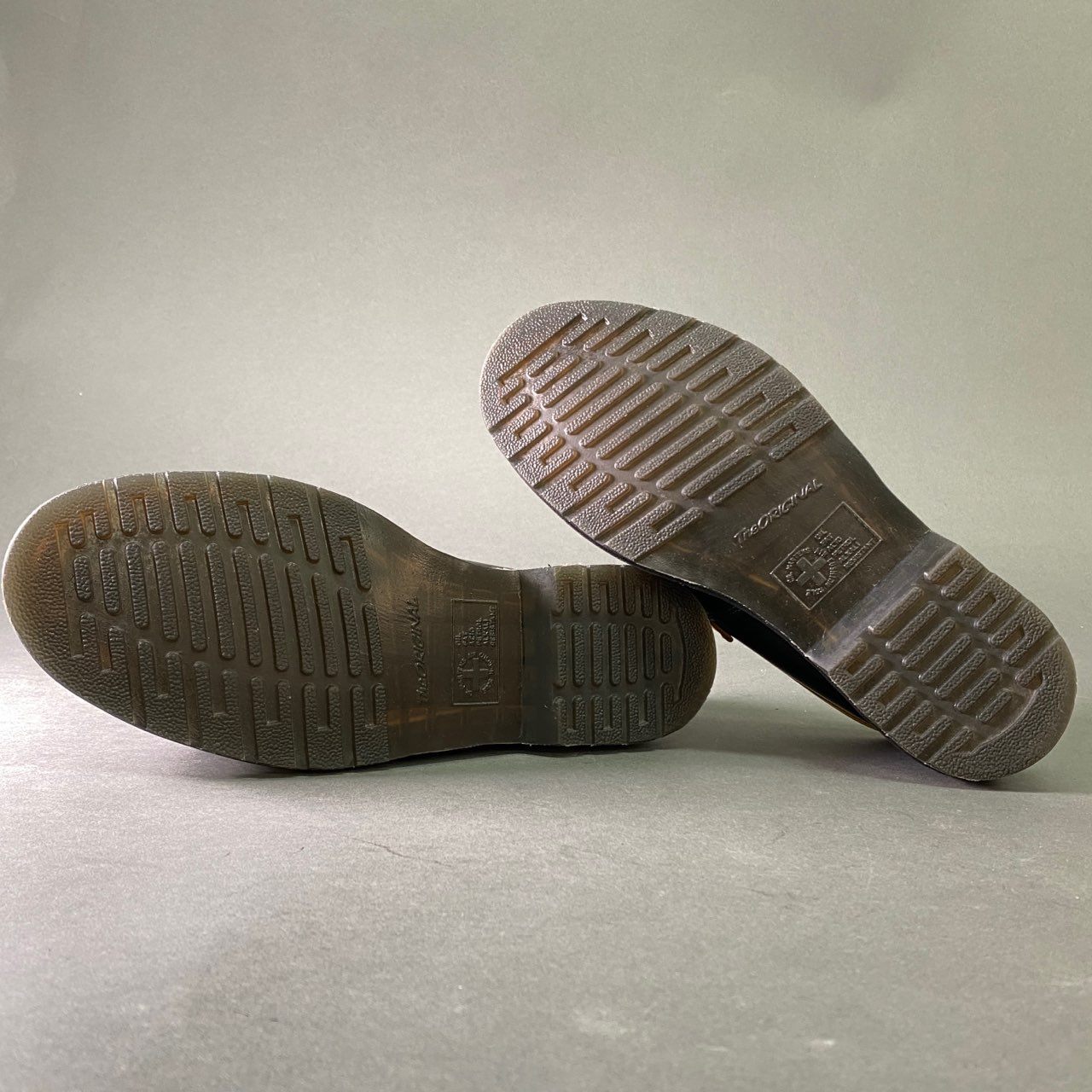 6l20 《美品》 Dr.Martens ドクターマーチン ADRIAN エイドリアン タッセルローファー 27308001 UK9 ブラック グリーン イエロー レザー シューズ 靴 箱付き