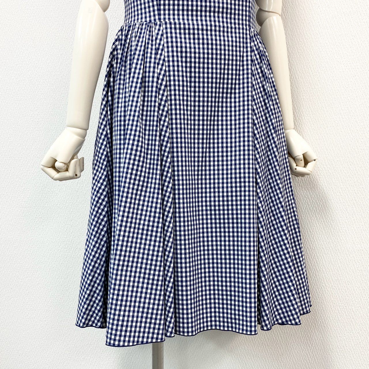 24d3 FOXEY NEW YORK フォクシー ニューヨーク ノースリーブワンピース カジュアルワンピース ギンガムチェック バックジップ 40087 サイズ40 ブルー ホワイト レディース 日本製