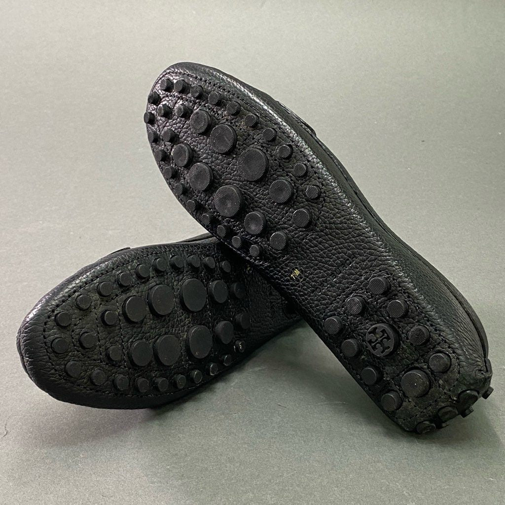 9e10 《美品》 TORY BURCH トリーバーチ ドライビングシューズ 7 1/2 ブラック レザー フラットシューズ ローファー 革靴 箱付き