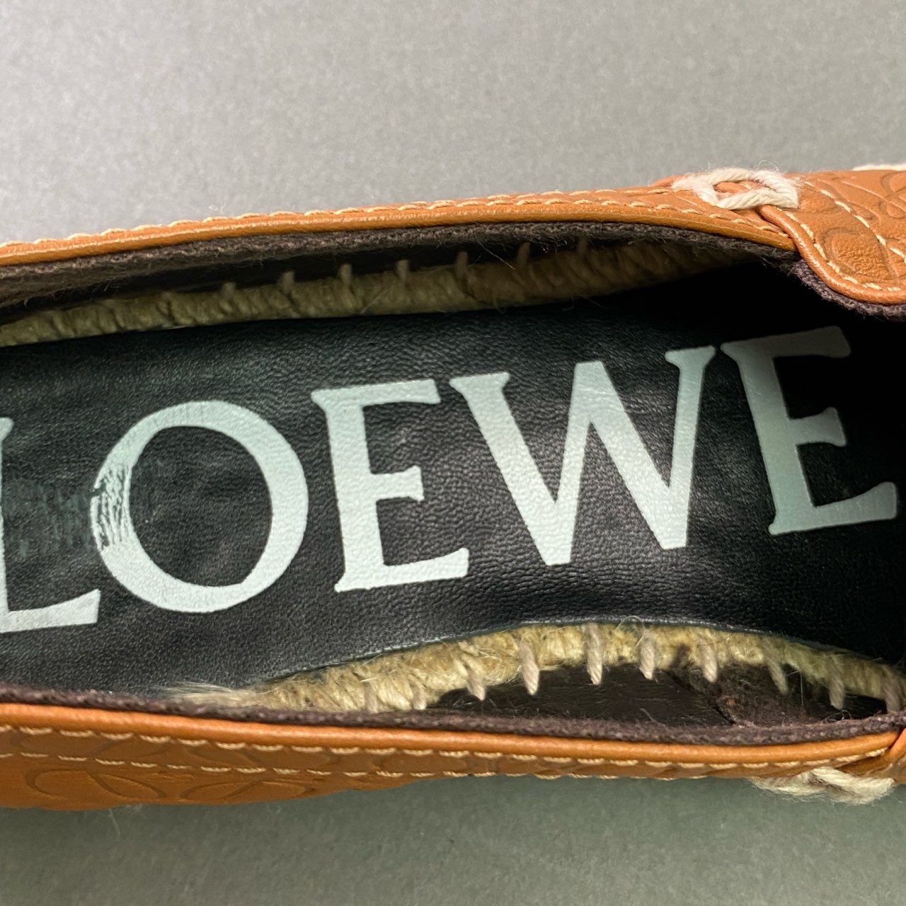 5f8 《美品》 LOEWE ロエベ エスパドリーユ スリッポン 36 ブラウン レザー アナグラム エンボスロゴ シューズ