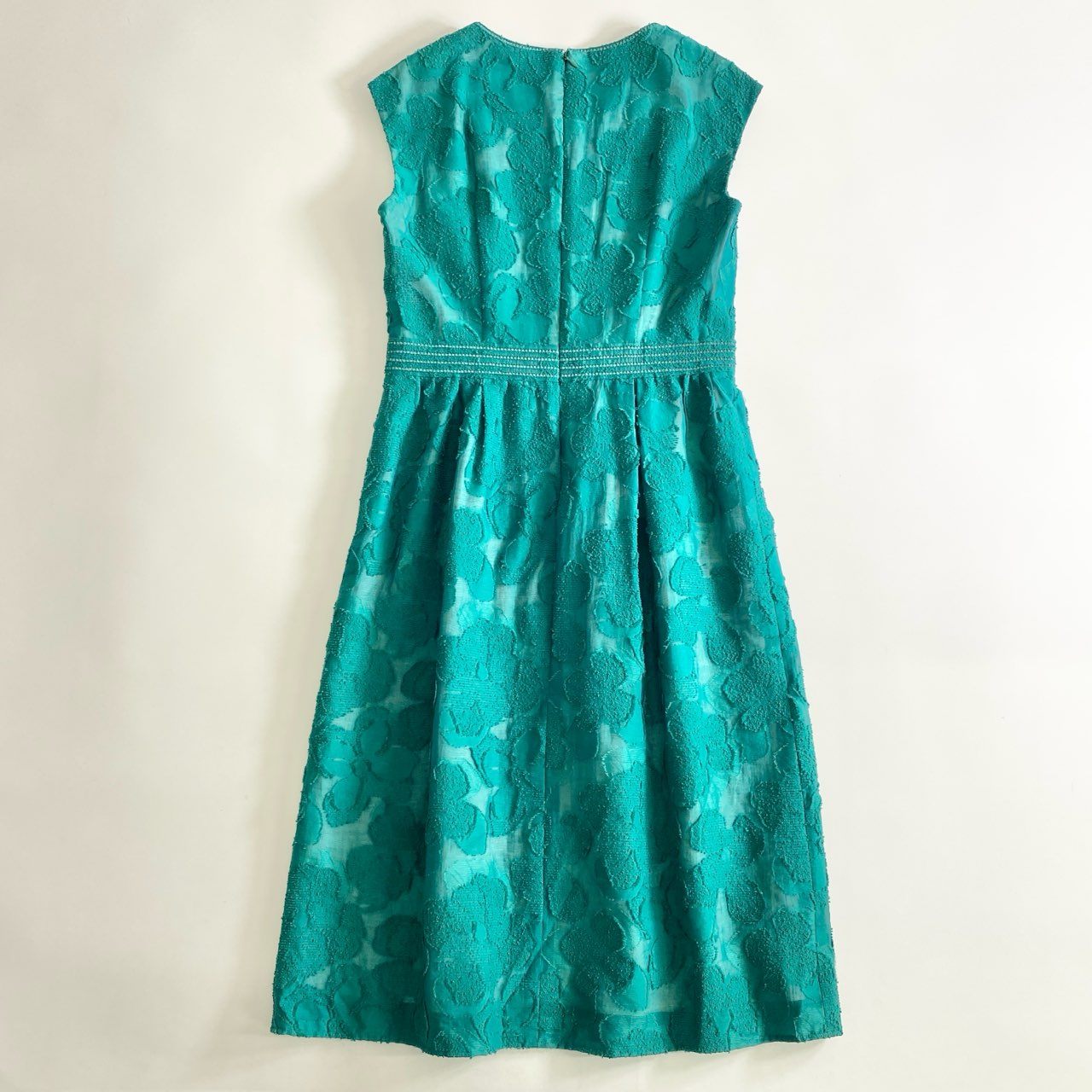 46c21 《未使用》 定価¥101,200 HANAE MORI ハナエモリ ノースリーブワンピース 40 グリーン ドレス フラワーデザイン タグ付き