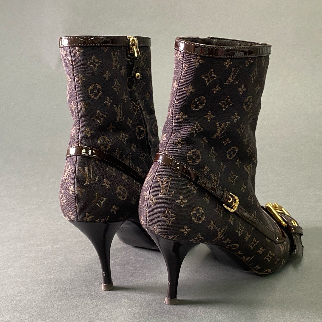 3f8 LOUIS VUITTON ルイヴィトン LV モノグラム ショートブーツ 37 ブラウン ブーティ シューズ イタリア製 箱付き