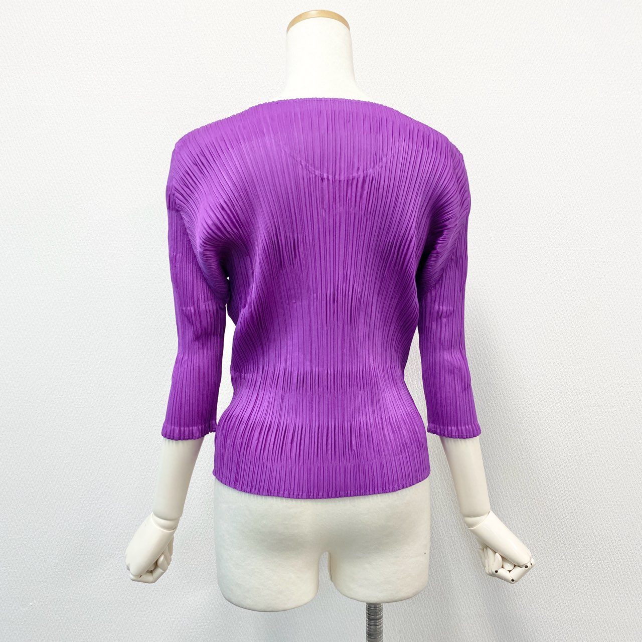 41h24《美品》 PLEATS PLEASE プリーツプリーズ イッセイミヤケ エンボス加工 星柄 プリーツカットソー トップス PP81-JK143 サイズ3 パープル ポリエステル レディースu02t
