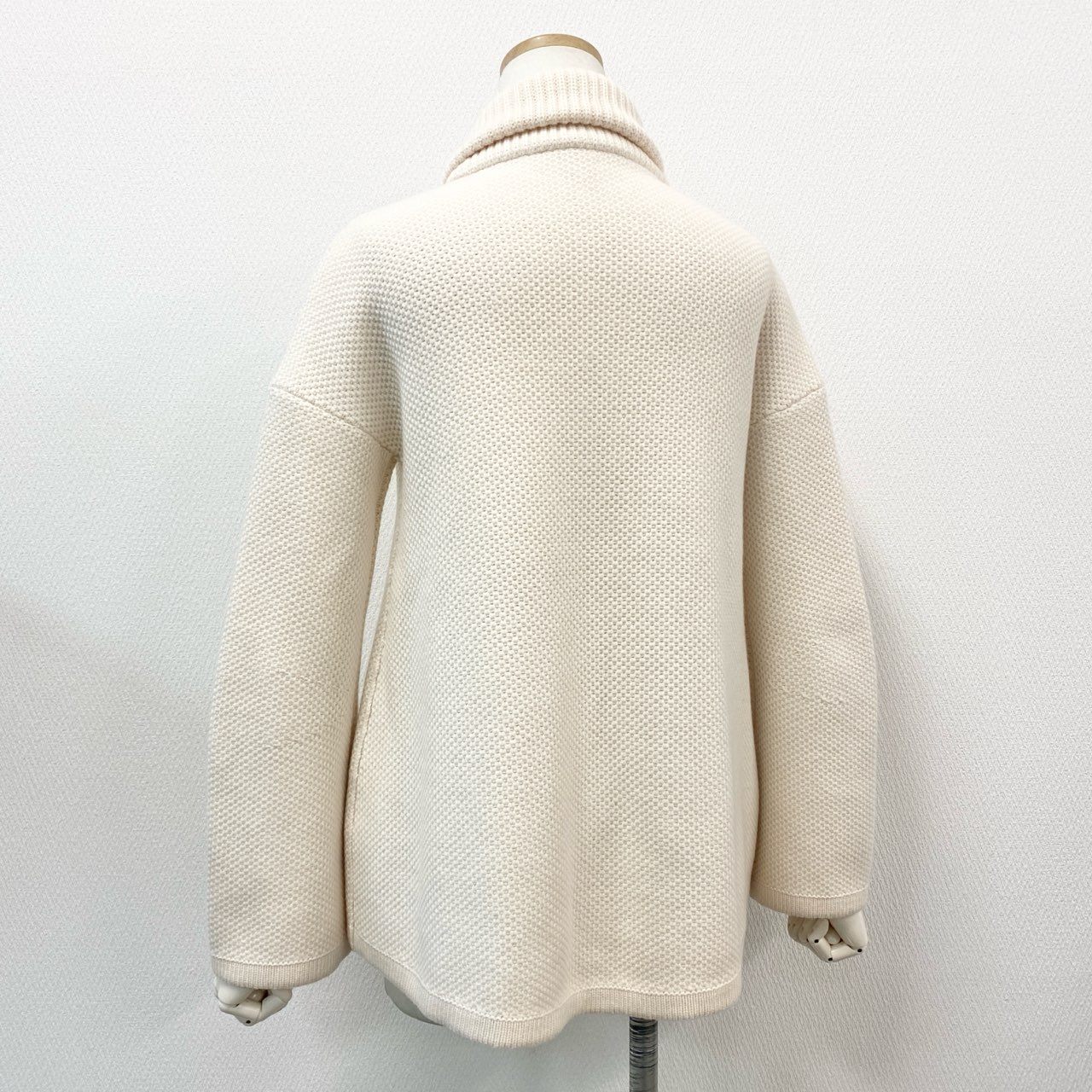 1l14 【極美品】 Loro Piana ロロピアーナ ショールカラー ベビーカシミヤ100% レザーパイピング ローゲージニットカーディガン サイズ38 クリーム ジップカーディガン レディース