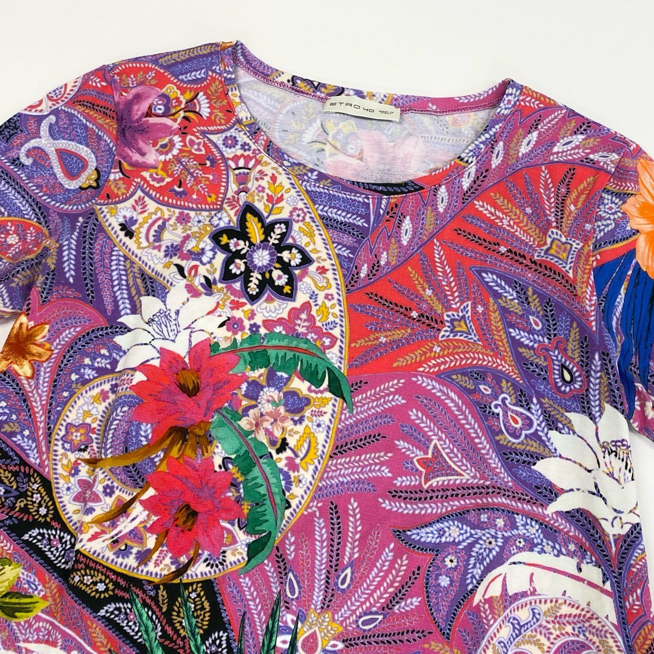 67j6《美品》 ETRO エトロ イタリア製 半袖Tシャツ クルーネック カットソー 花柄プリント ストレッチ◎ レディース 女性用 マルチカラー コットン100%u02t
