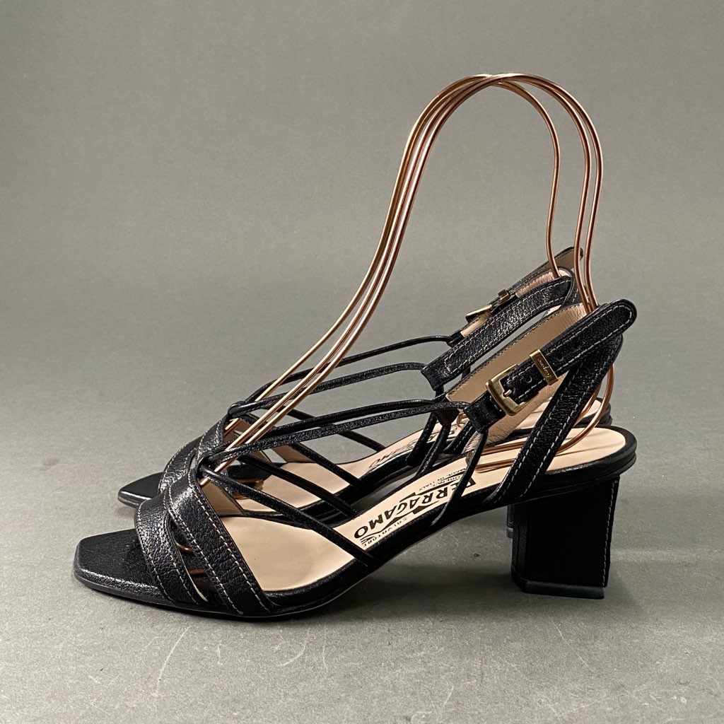 3f4 《極美品》定価¥90,300 Salvatore Ferragamo サルヴァトーレ フェラガモ レザーストラップ ヒールサンダル 6 1/2 ブラック leather シューズ イタリア製