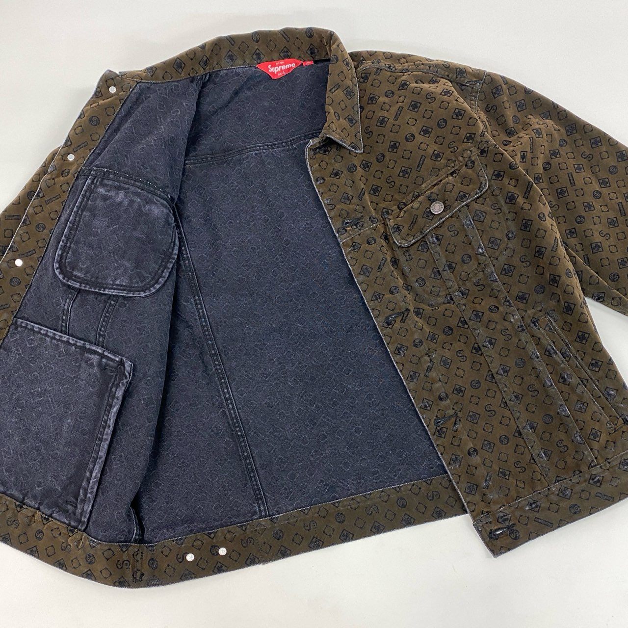 34d4 SUPREME シュプリーム 23SS Flocked Denim Trucker Jacket トラッカージャケット 総柄プリント L ブラウン系