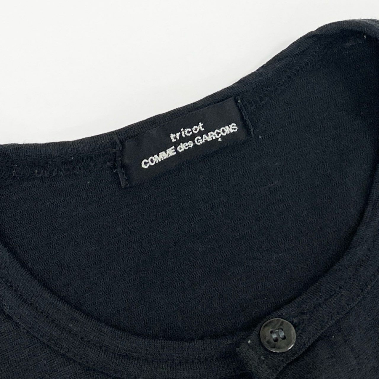 48h15《極美品》tricot COMME des GARCONS トリコ コムデギャルソン カーディガン ウール 薄手カーディガン ブラック レディース 日本製 AD2001k02i