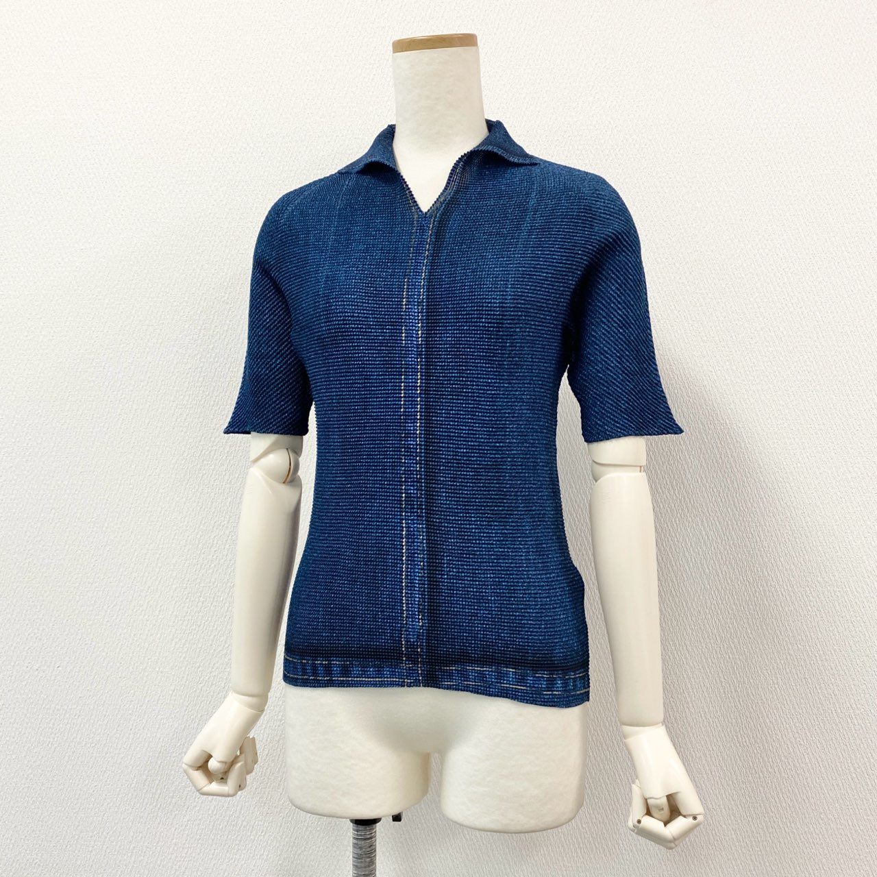 48h14 ISSEY MIYAKE イッセイミヤケ デニム転写 プリーツ加工 Tシャツ カットソー トップス PP16-FJ221 サイズ3 インディゴブルー ポリエステル プリーツプリーズ ヴィンテージu02t
