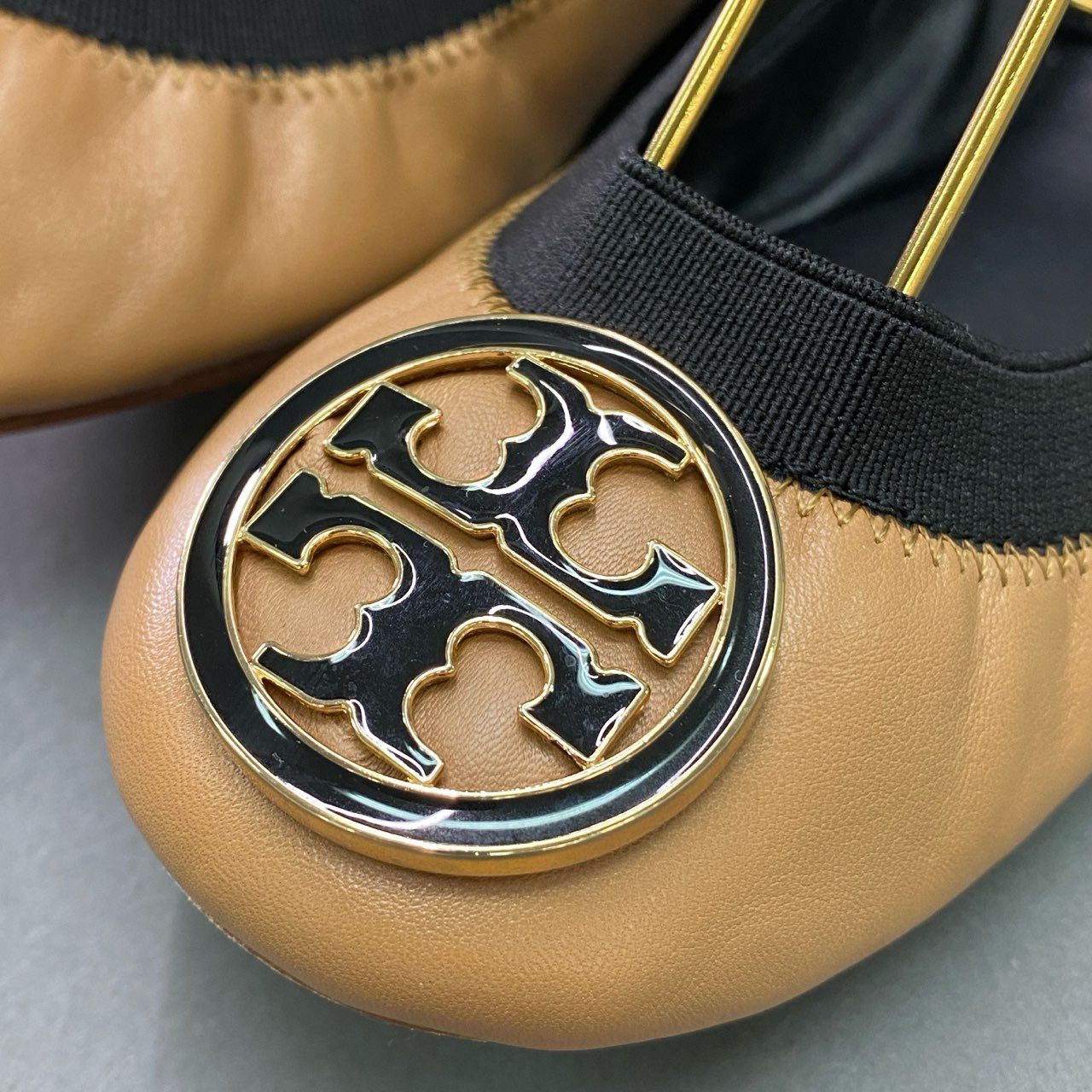 15c19 《美品》 TORY BURCH トリーバーチ フラット バレエシューズ 5.5M ベージュ レザー スリッポン 箱付き