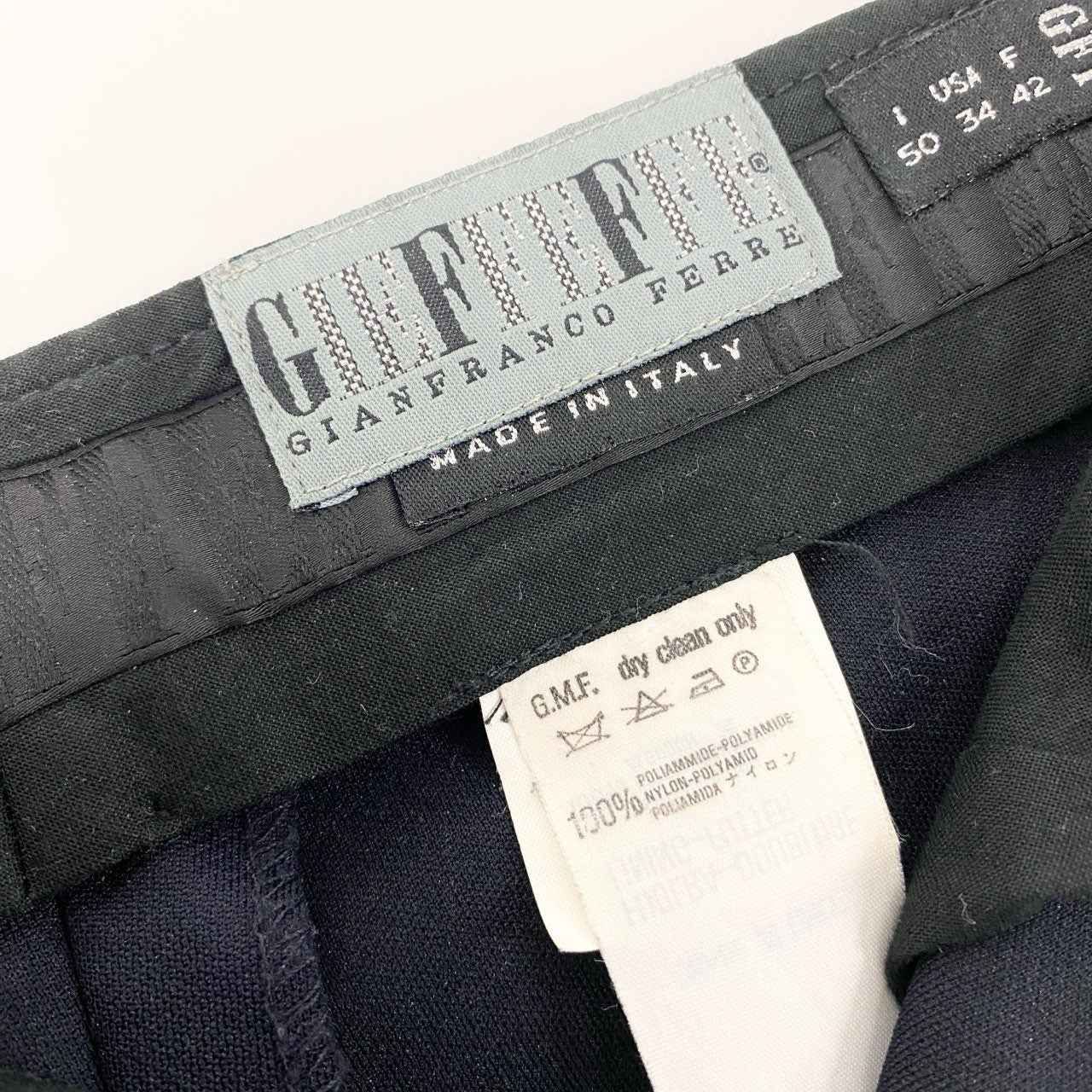 23i17 GIANFRANCO FERRE ジャンフランコフェレ イージースラックス ジャージーパンツ ストラップジップ 50 ネイビー ナイロン メンズ イタリア製u02t