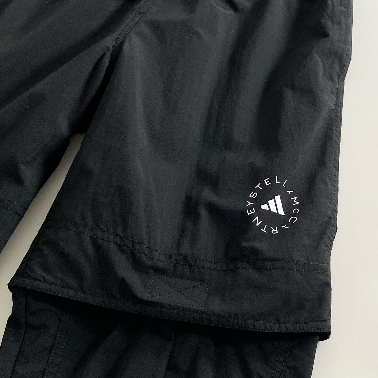 87i1 adidas STELLA McCARTNEY アディダス ステラマッカートニー ウーブンソリッドトラックパンツ ボトムス IJ0564 S ブラック