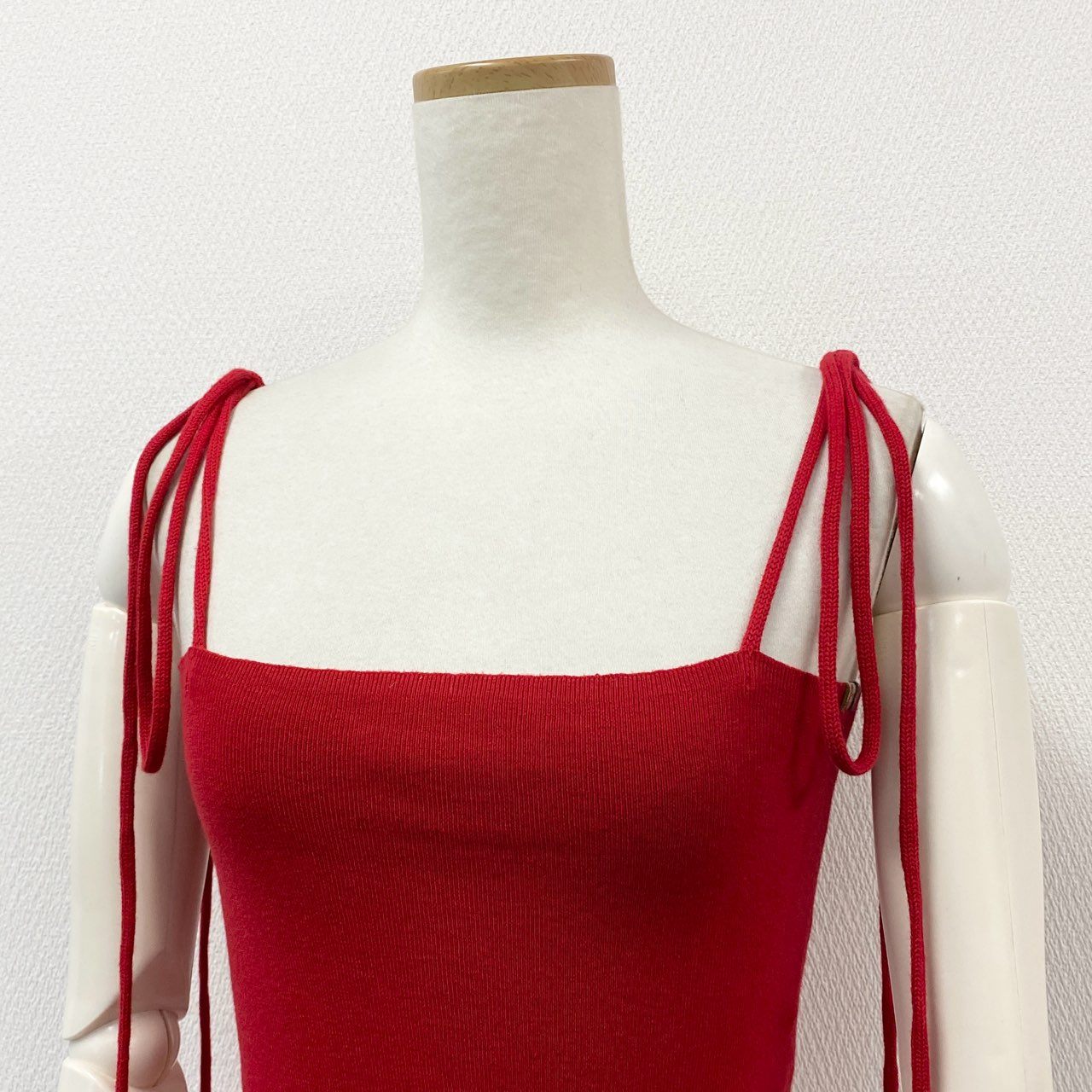 4c28 extreme cashmere x エクストリーム カシミア ニットキャミソール コットン カシミヤ カシミア混紡 タンクトップ トップス 肩紐リボン 3610800686 レッド