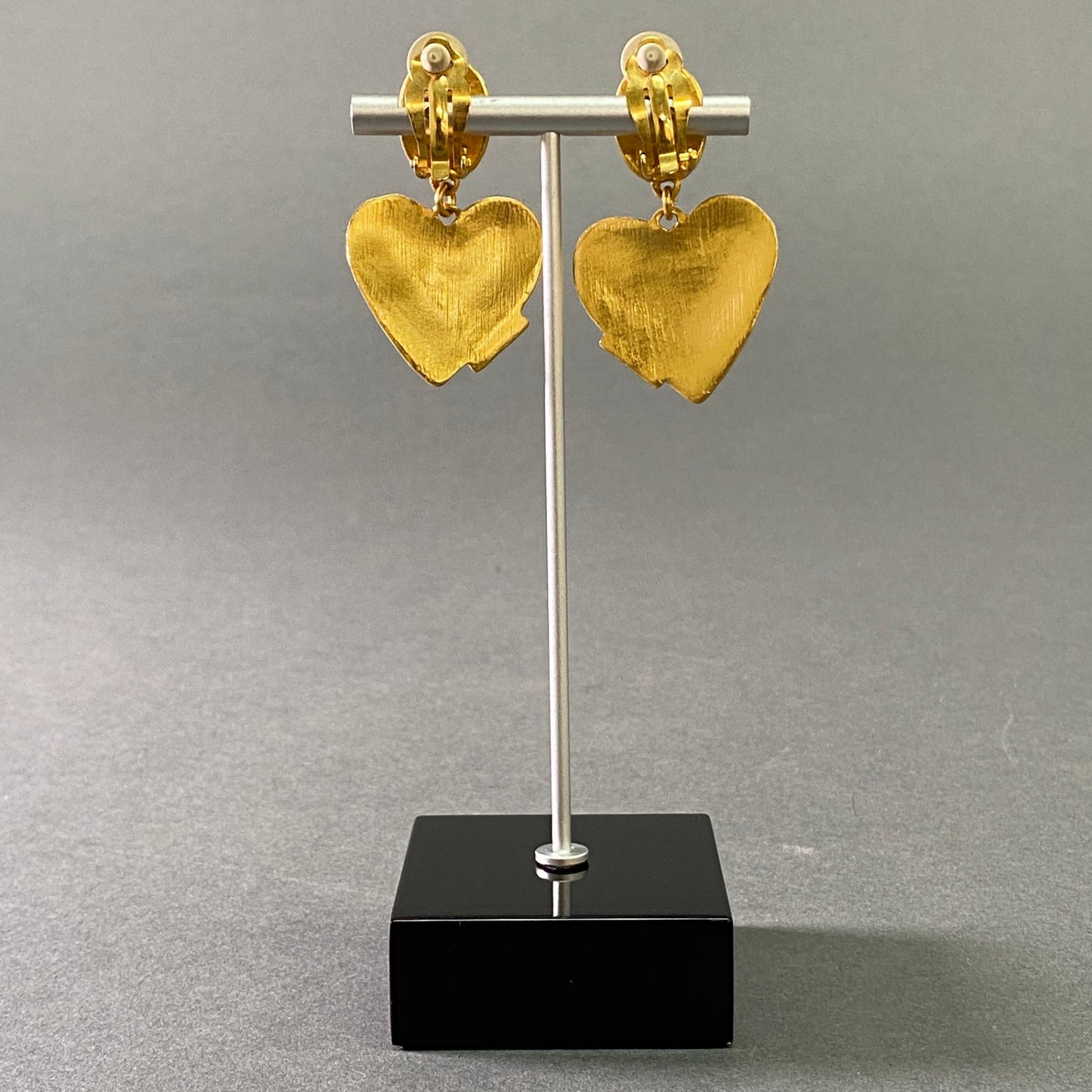 a24 Christian Lacroix クリスチャンラクロワ ラインストーン ハートモチーフ イアリング アクセサリー ゴールド