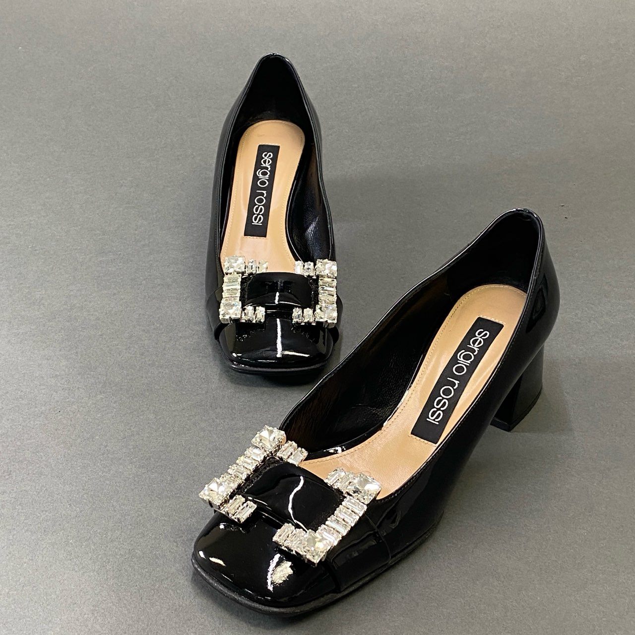 8g8 定価¥166.100 sergio rossi セルジオロッシ SR PRINCE PUMPS プリンス クリスタルビジュー パンプス 38 ブラック エナメル シューズ 保存袋有