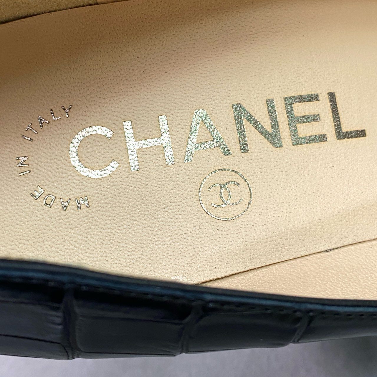 9g9 《極美品》 CHANEL シャネル ココマーク リアルクロコ パンプス 37 1/2 ブラック レザー クロコダイル シューズ 本革 イタリア