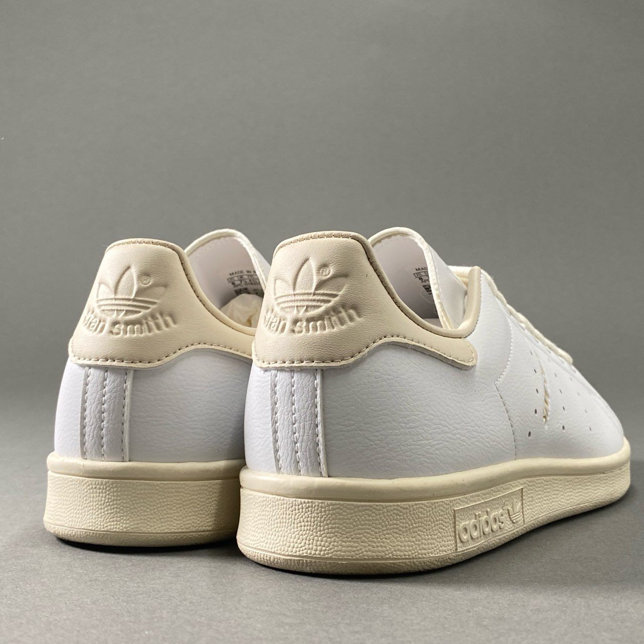 9f23 《美品》 Adidas アディダス PRIMEGREEN GW6215 TOMORROWLAND トゥモローランド別注 スタンスミス スニーカー 26.0 ホワイト メンズ