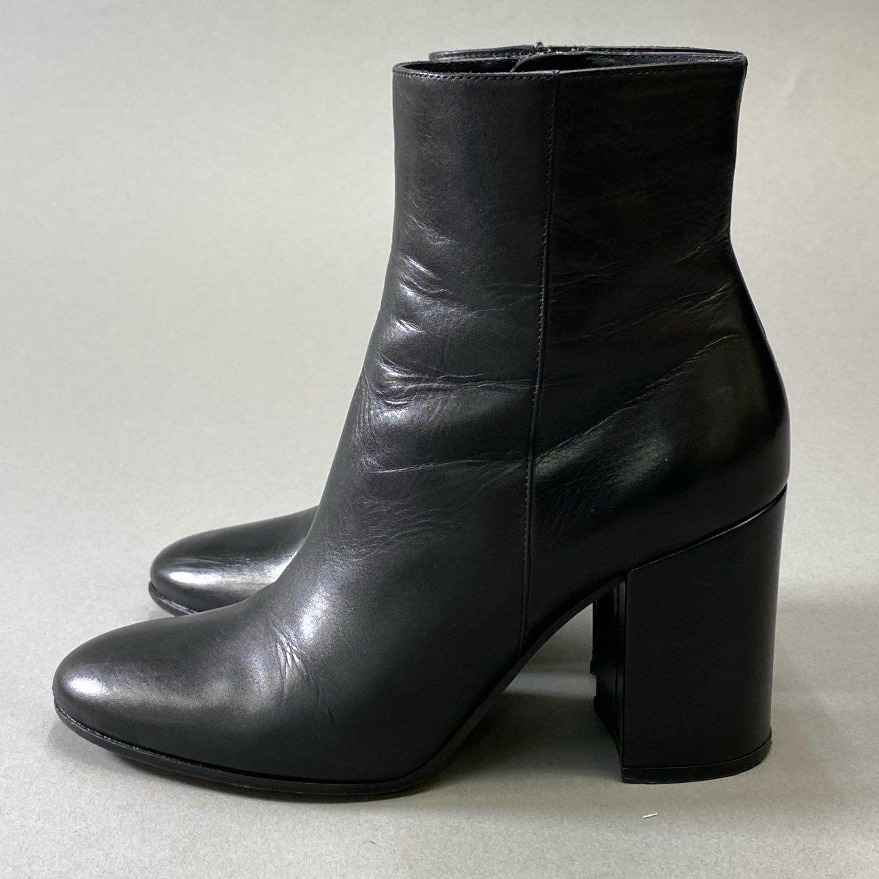 5j16 Gianvito Rossi ジャンヴィトロッシ ショートブーツ レザーブーツ チャンキーヒール スクエアトゥ Leather 35 ブラックu02t