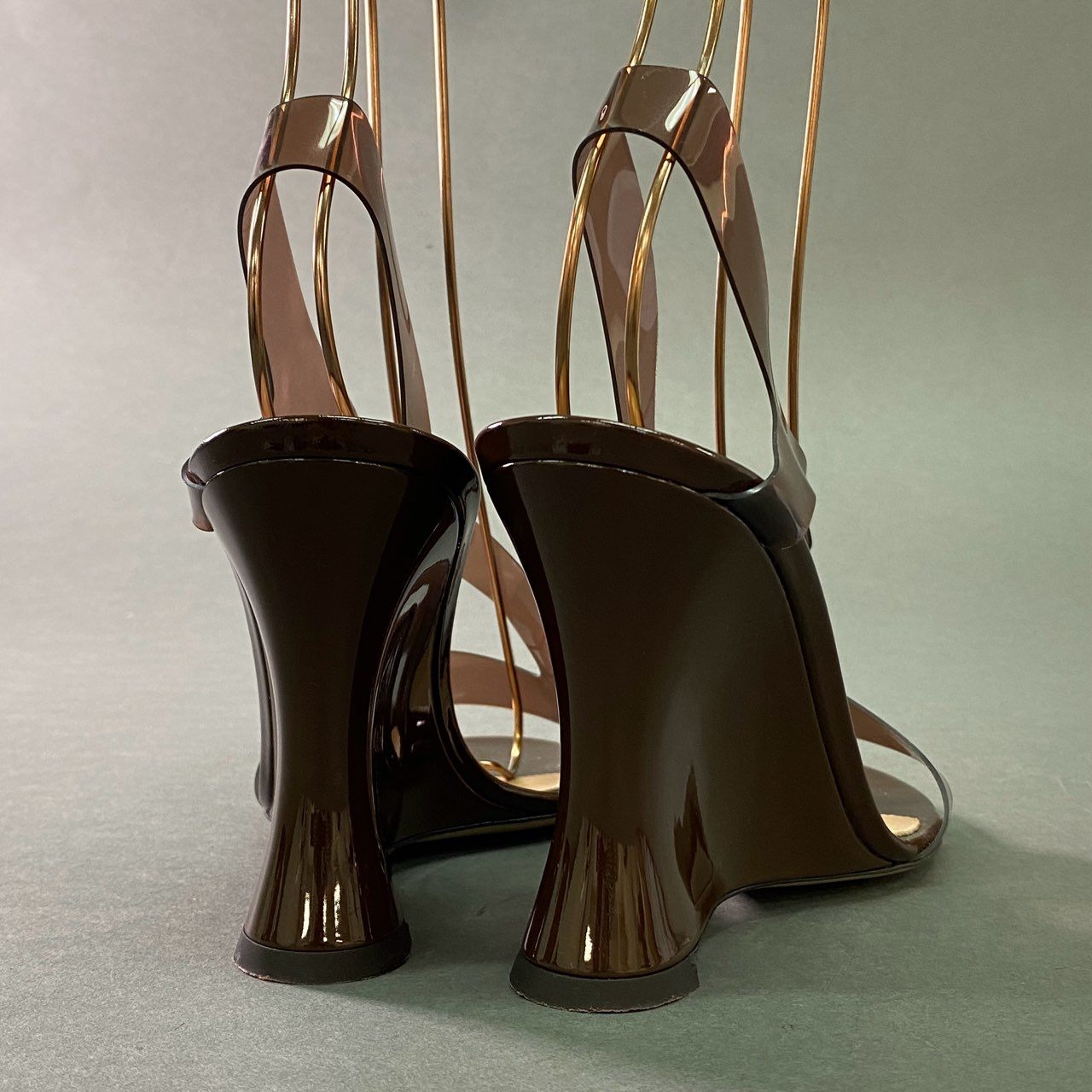 7a28 Gianvito Rossi ジャンヴィトロッシ Metropolis メトロポリス ガラスウェッジ サンダル シューズ イタリア製 37 ブラウン