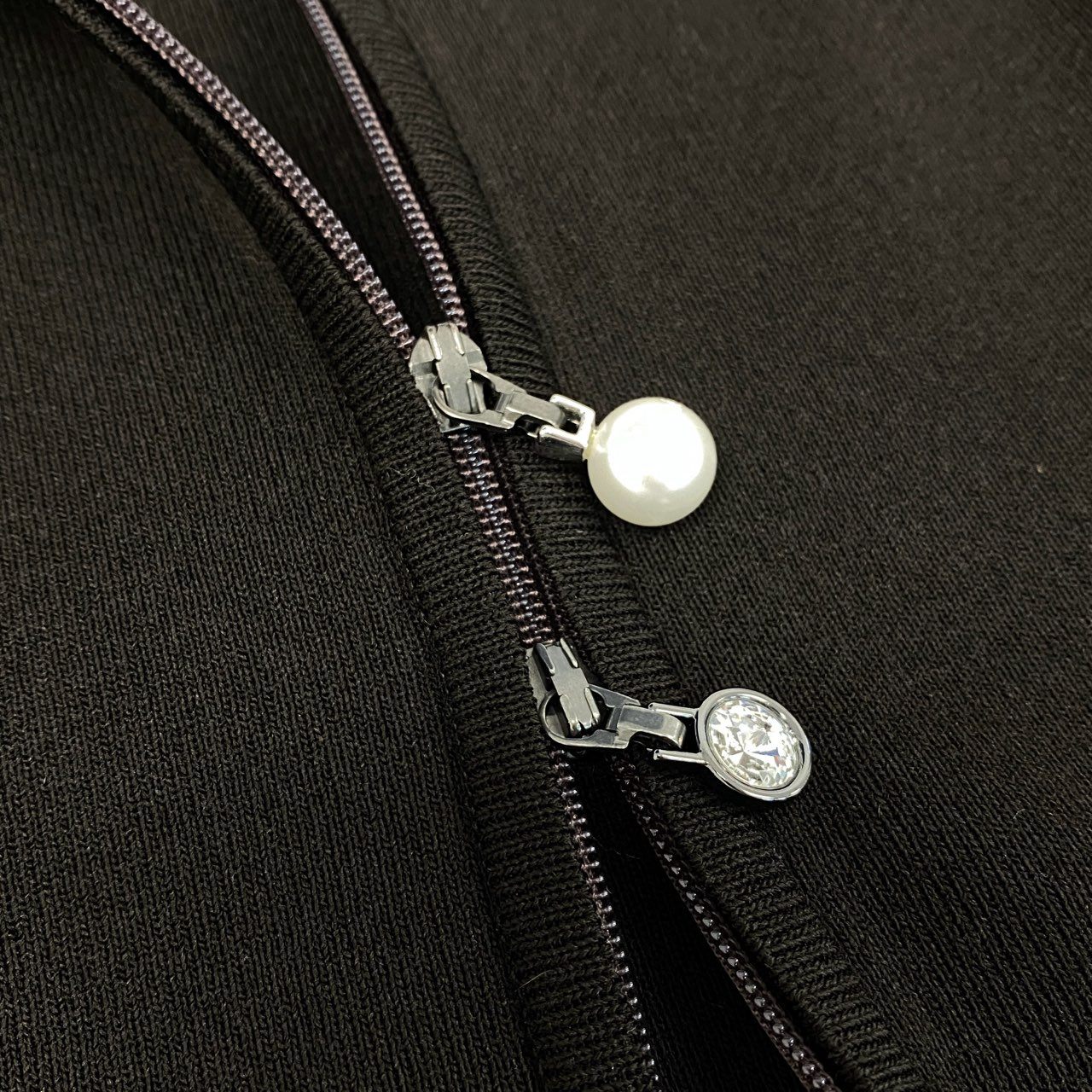 29d11 《美品》 Rene ルネ パール&ビジュー ダブルジップカーディガン 6232360 36 ブラウン ストレッチ 伸縮性◎ 日本製