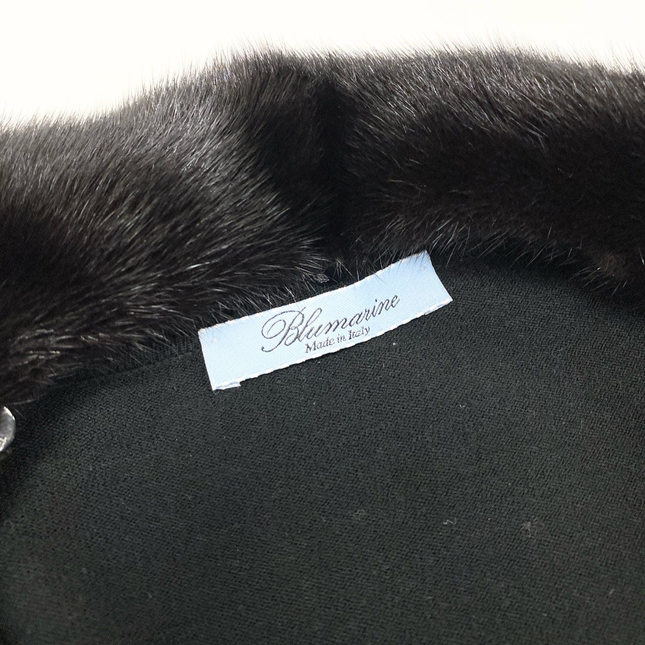 65j9 Blumarine ブルマリン ニットカーディガン ニットセーター 刺繍 ラインストーン レース ファー着脱可 ブラック レディースo07t