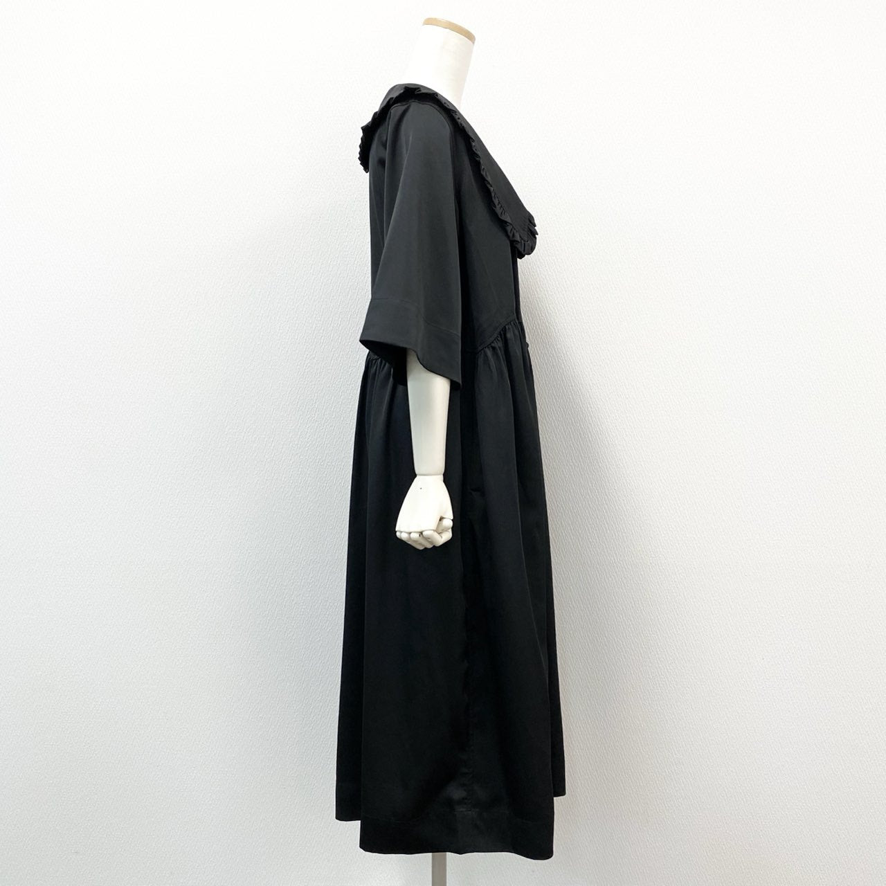 43c29 《美品》 GANNI ガニー フリルビッグカラー オープンワンピース XXS ブラック ドレス ガウン