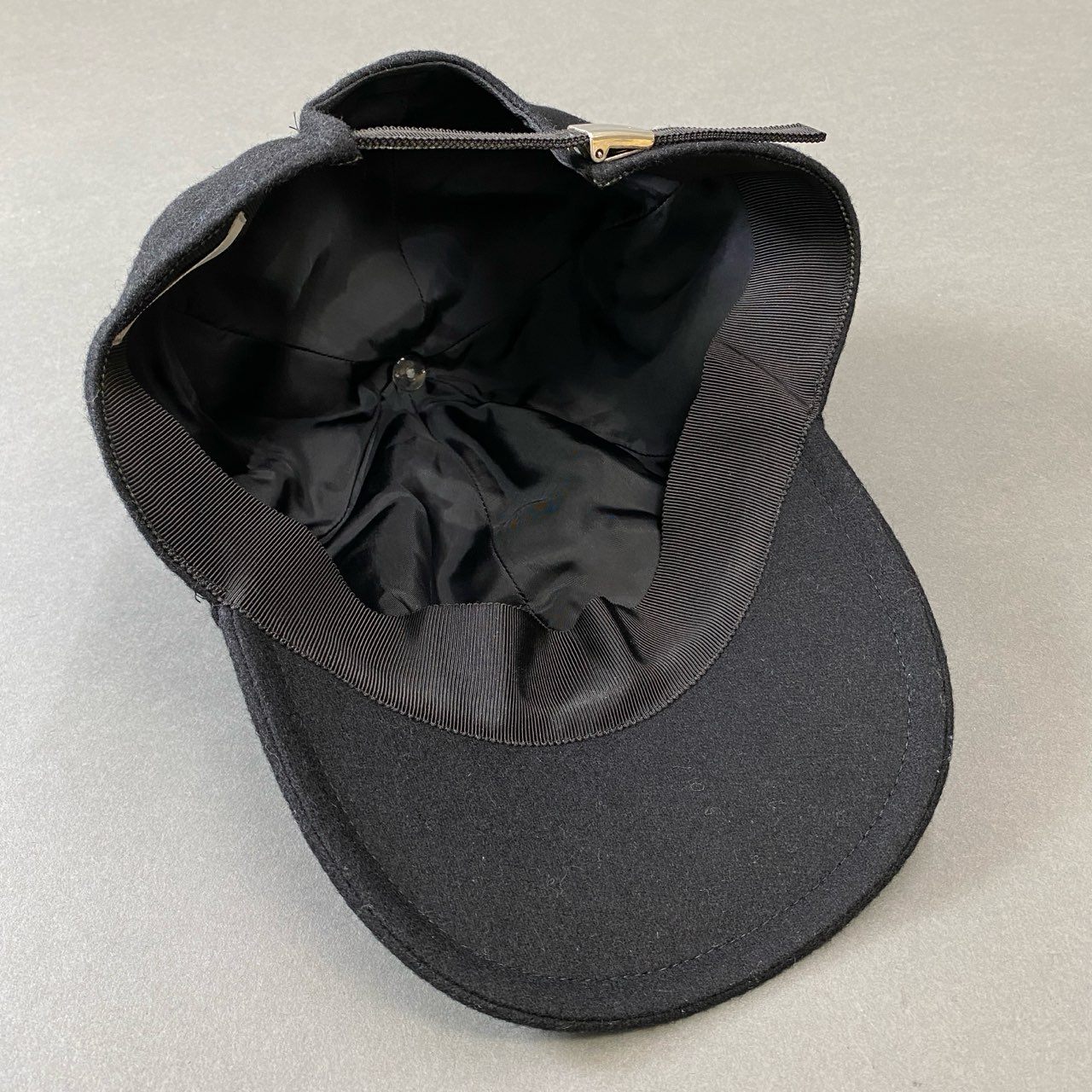 h1 Sacai サカイ 23SS Eric Haze AS ONE Cap ロゴ刺繍キャップ 帽子 ブラック メンズk02i