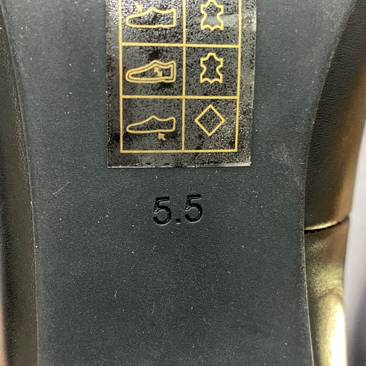 2k9 《美品》 TORY BURCH トリーバーチ Benton レザーパンプス 5.5(約22.5cm) ブラック leather ゴールドロゴ シューズ チャンキーヒール