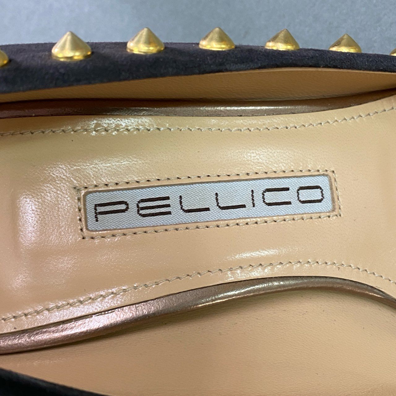 6c25 PELLICO ペリーコ スタッズ ポインテッドトゥ パンプス シューズ イタリア製 36 ダークグレー ブラック系 スエードレザー