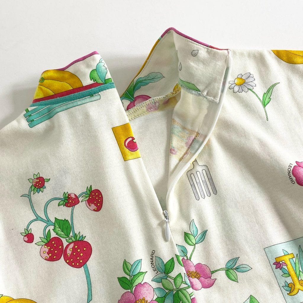 3e8 LEONARD SPORT レオナール スポーツ ハイネック半袖Tシャツ カットソー トップス 美しい花柄プリント サイズM マルチカラー コットン100% レディース 日本製