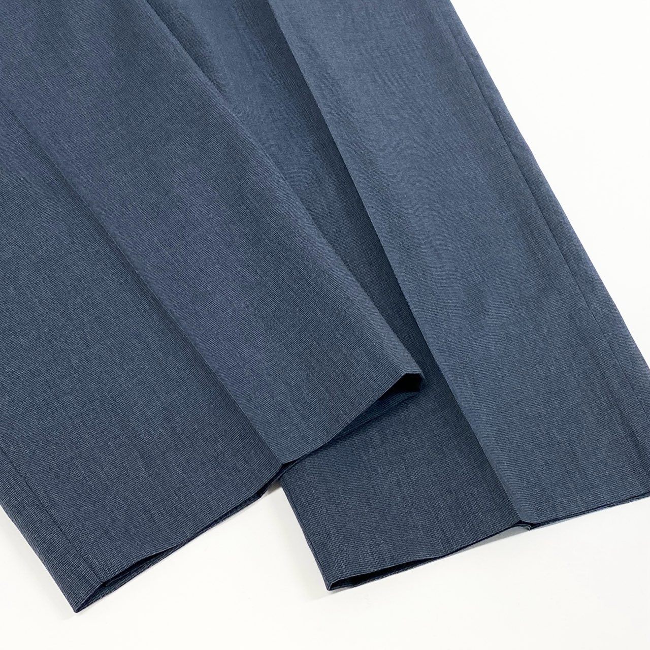 28f14 Brioni ブリオーニ テーパードパンツ ボトム フォーマル シルク混紡 イタリア製 メンズ 男性用 54R ネイビー