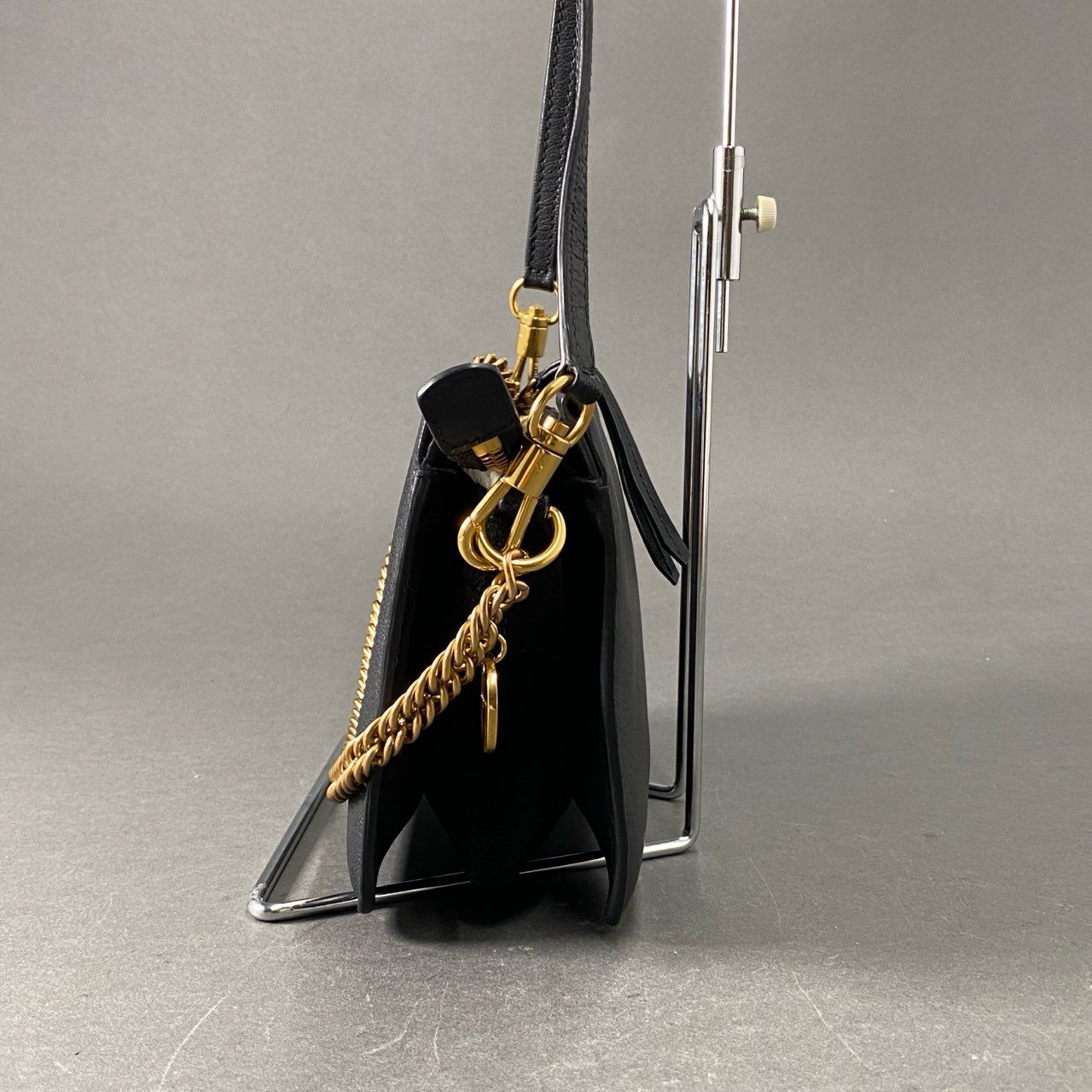 Ee14 定価¥137,500 GIVENCHY ジバンシー CROSS3 2way チェーン ショルダーバッグ ハンドバッグ ブラック レザー クロスボディ 斜め掛け ワンショルダー
