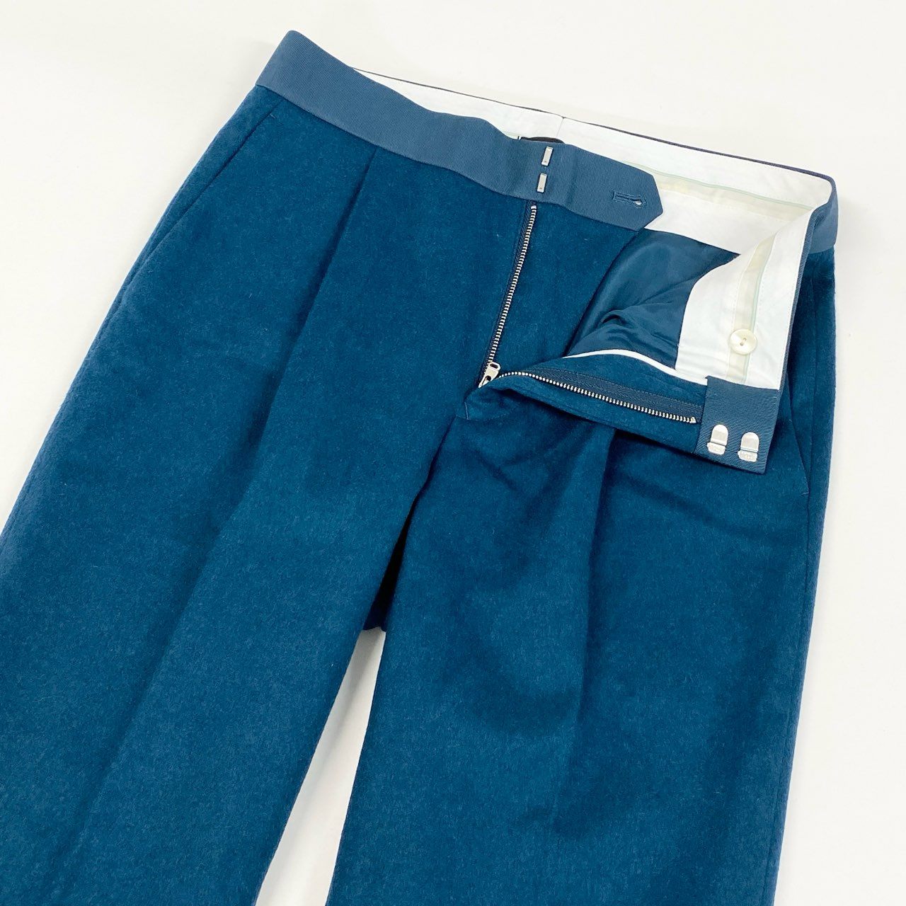 42h22《極美品》Drawer ドゥロワー フラノパンツ ウールカシミヤ ウールパンツ テーパード ボトム 6514-236-1251 38サイズ ダークグリーン レディース 女性用k02i