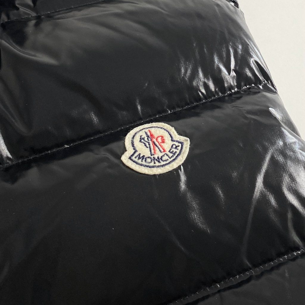68g9 【美品】MONCLER モンクレール TIB GILET ダウンベスト サイズ3 ブラック メンズ アウター