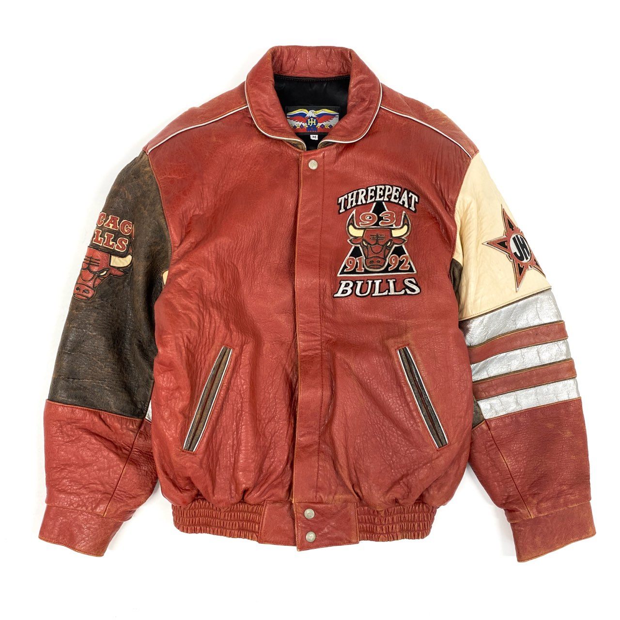 55h28 JEFF HAMILTON ジェフハミルトン NBA CHICAGO BULLS シカゴブルズ 3ピート記念 スタジャン レザージャケット 革ジャン ブルゾン USA製 Mサイズ レッド LEATHER メンズo07t