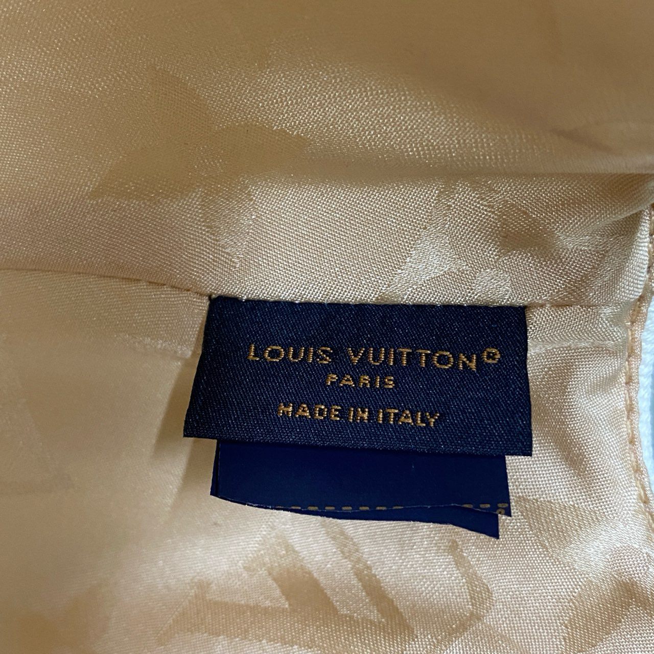 b17 LOUIS VUITTON ルイヴィトン 2023ss ロゴシティ キャップ 帽子 ホワイト メンズ イタリア製
