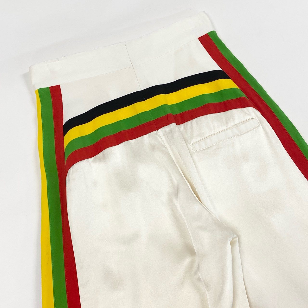 41c29 《美品》 CELINE セリーヌ フィービー期 サイドライン シルクパンツ 34 ホワイト フランス製 Reggae レゲエ ラスタ レインボー
