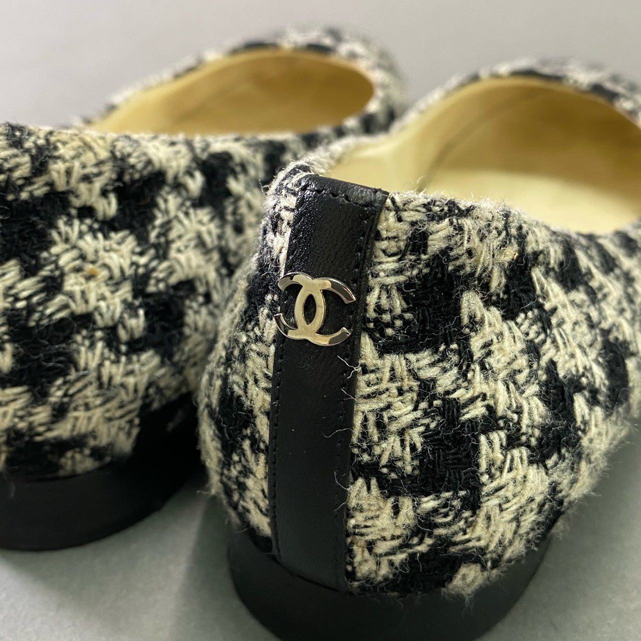 4d14 CHANEL シャネル ココマーク ツイード バレエシューズ G28066 34 ブラック フラット パンプス イタリア製