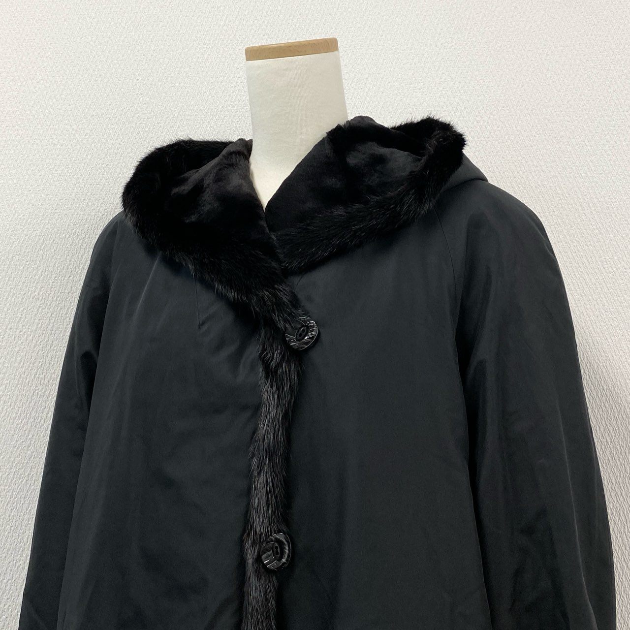 16j20 《美品》 最高級毛皮 ミンクコート フード付き ロングコート フード付き リバーシブルコート ブラック系 ミンク 本毛皮 レディースk02i