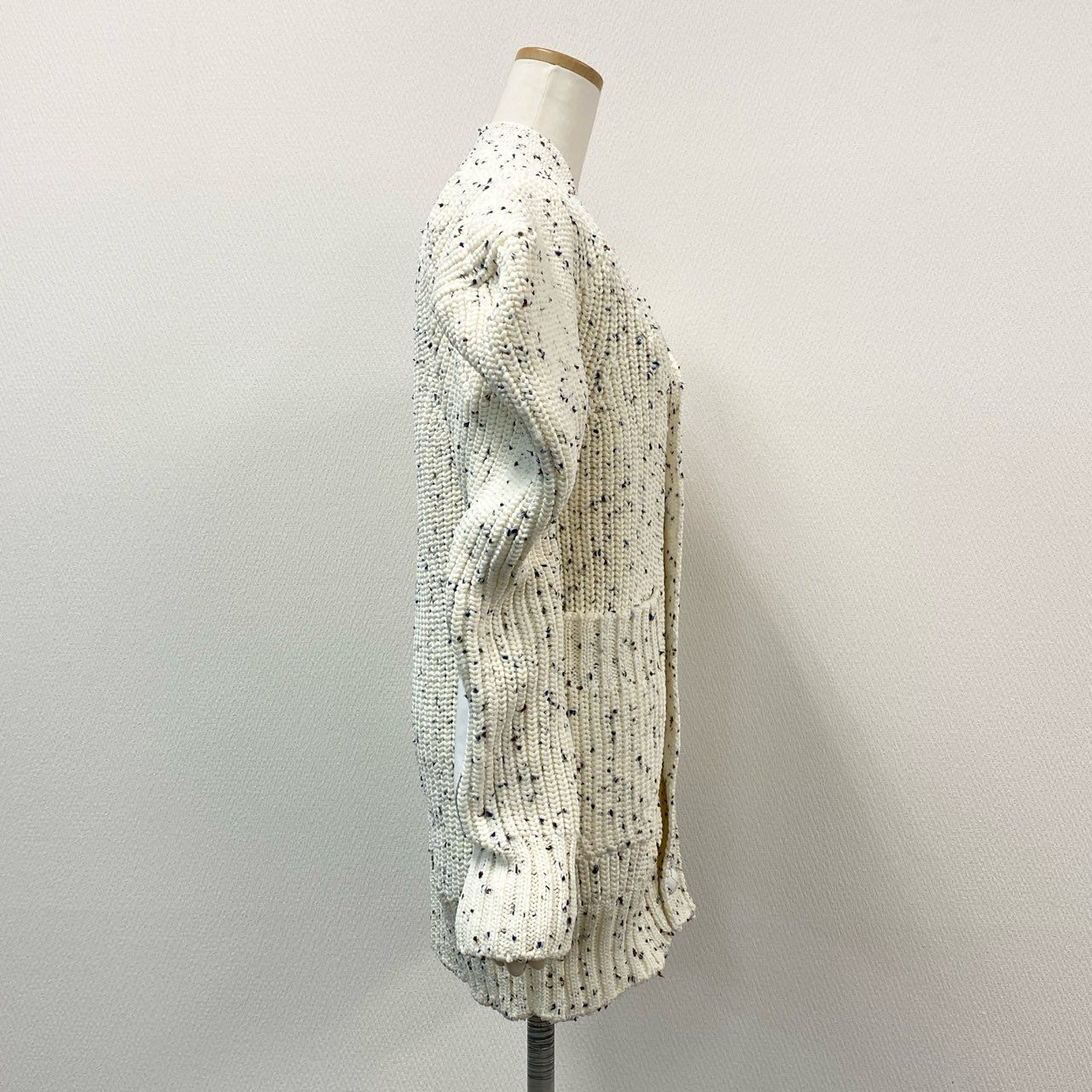 73f27 極美品 sacai サカイ 25ss Nep Yarn Knit Cardigan ニットカーディガン 変形デザイン レザー切替 25-07656 1 ホワイト系 ポリエステル レディース
