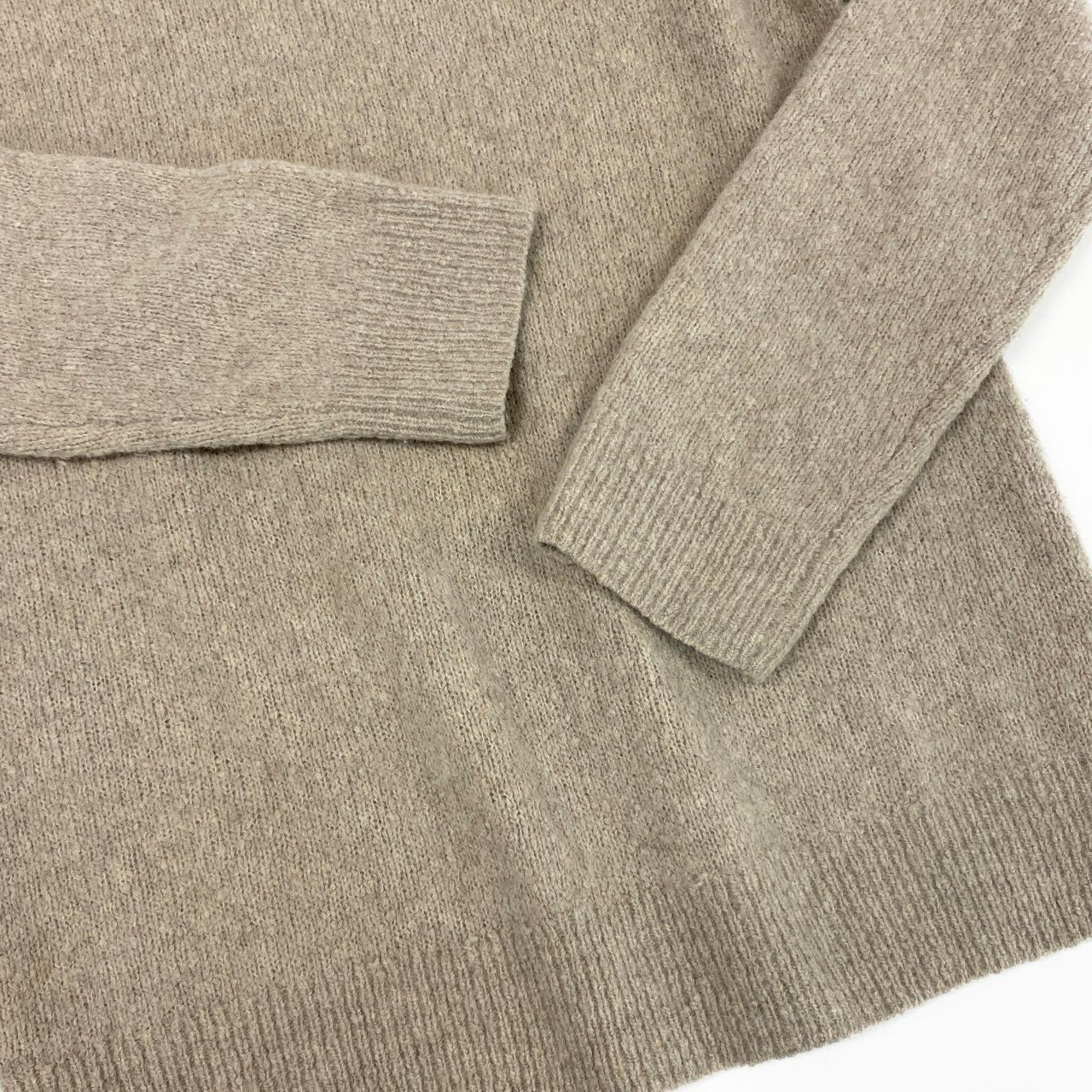 70a15 DRIES VAN NOTEN ドリスヴァンノッテン クルーネックニットセーター トップス プルオーバー 1157-343-0476 Mサイズ ベージュ