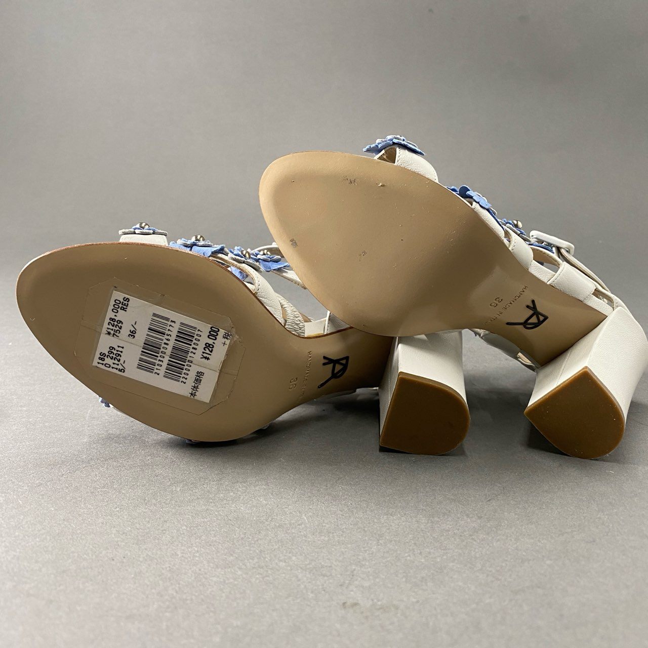 5f17 《美品》 定価¥128,000 PAUL ANDREW ポールアンドリュー フラワーヒールサンダル 36 ホワイト ブルー レザー イタリア製 シューズ