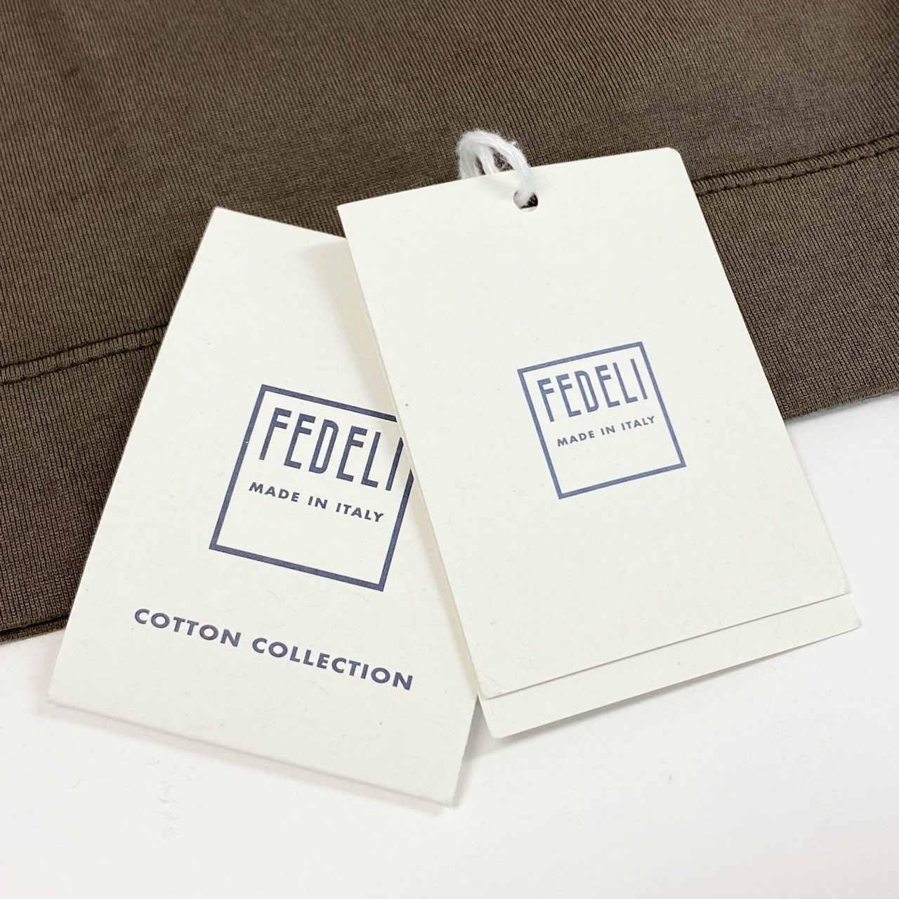 2f6 【未使用品】FEDELI フェデーリ マイクロゲージ 浅めVネック 半袖ニットシャツ ニットTシャツ サイズ44 ブラウン コットン100 メンズ 男性用